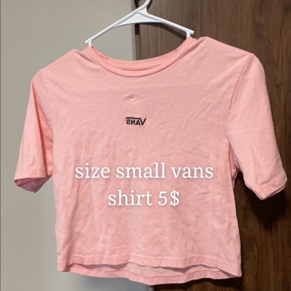 vans cropped t shirt